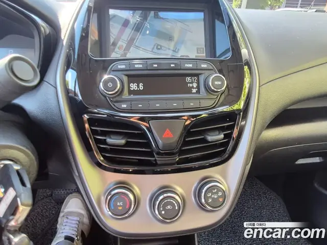 Chevrolet Spark 2020 1.0 автомат (гидро), миниатюра 10