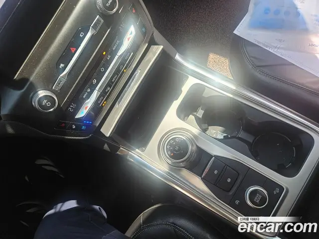 Ford Explorer 2020 2.3 автомат (гидро), миниатюра 9 Ford Explorer 2020 2.3 автомат (гидро), миниатюра 9