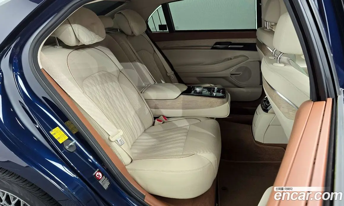 Genesis G90 2019 3.8 автомат (гидро), фото 12 Genesis G90 2019 3.8 автомат (гидро), фото 12