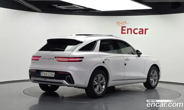 Genesis GV70 2022 2.5 автомат (гидро), миниатюра 2