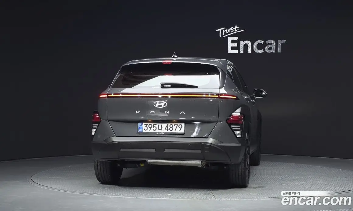 Hyundai Kona 2025 1.6 автомат (гидро), фото 4
