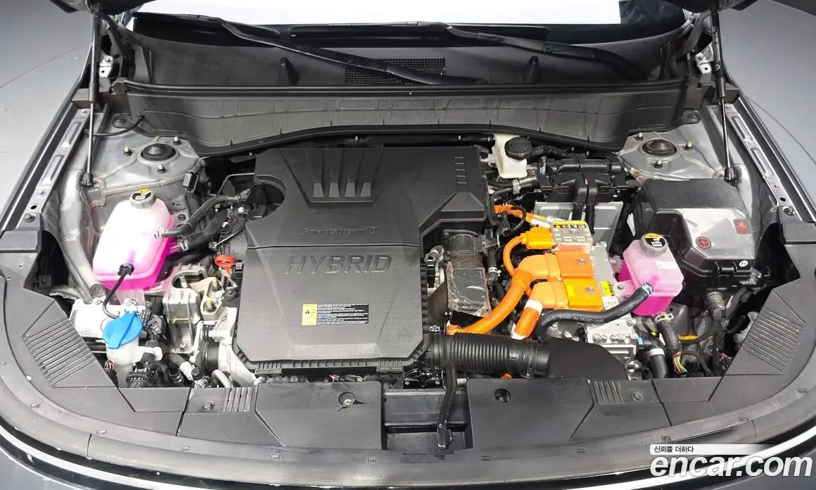 Hyundai Kona 2025 1.6 автомат (гидро), фото 6