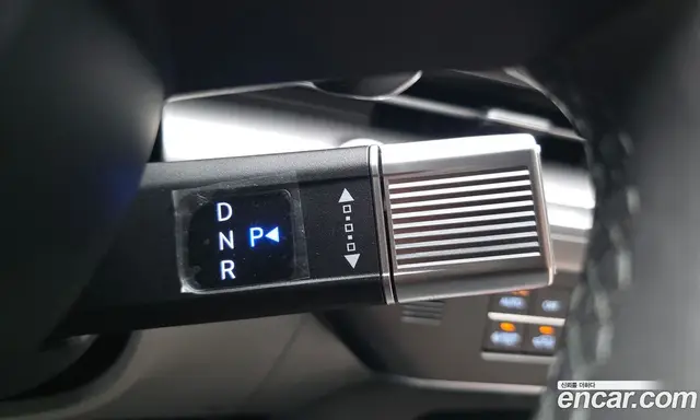 Hyundai Kona 2025 1.6 автомат (гидро), миниатюра 9