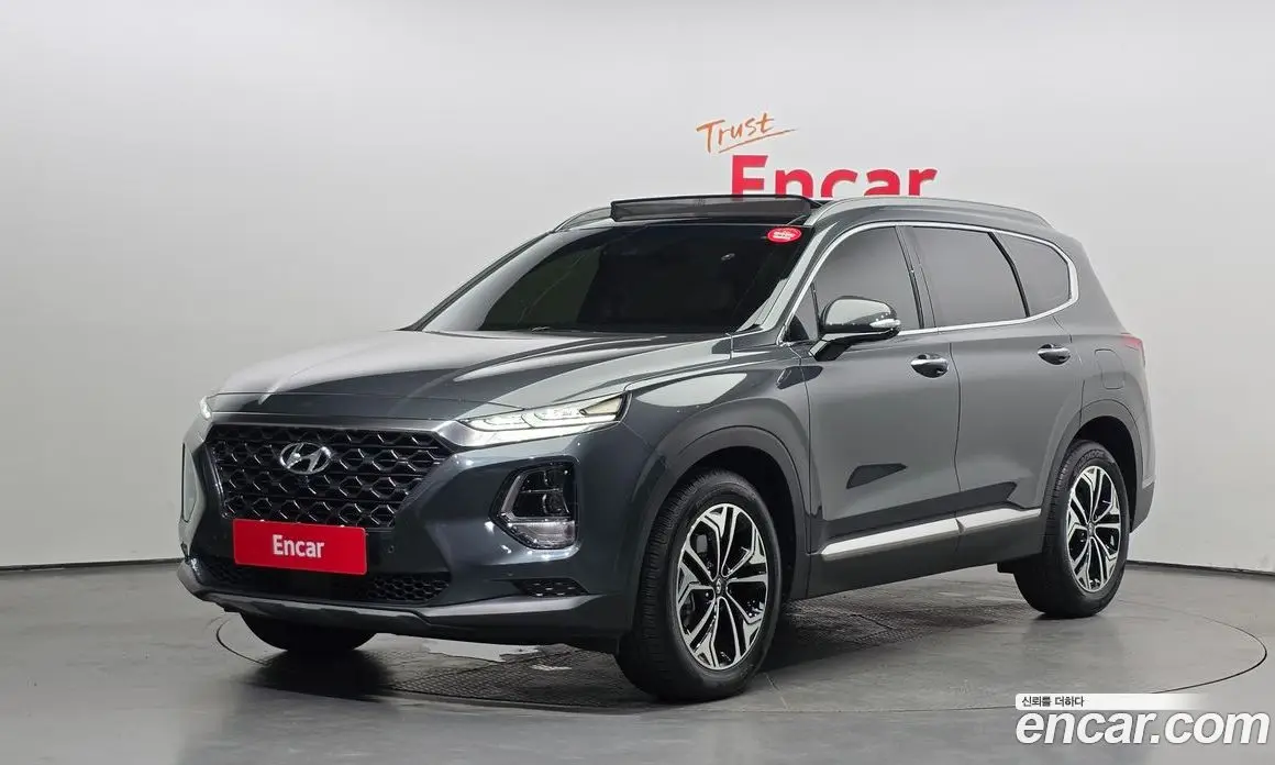 Hyundai Santa Fe 2018 2.0 автомат (гидро), фото 1 Hyundai Santa Fe 2018 2.0 автомат (гидро), фото 1