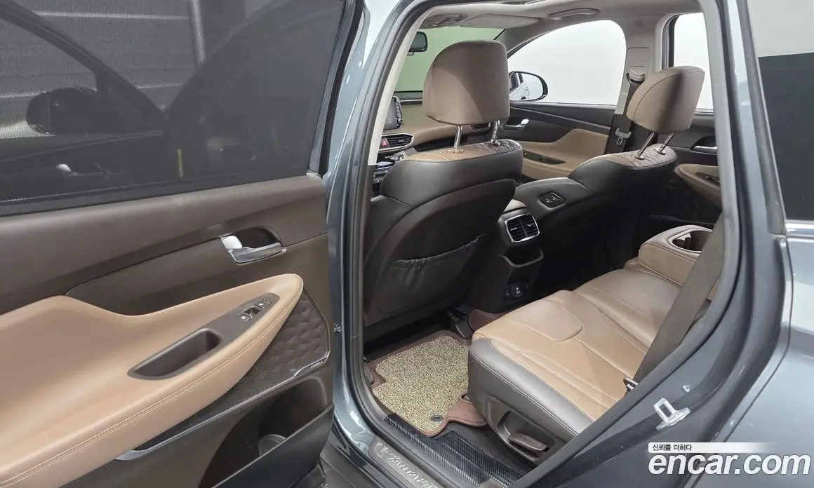 Hyundai Santa Fe 2018 2.0 автомат (гидро), фото 11 Hyundai Santa Fe 2018 2.0 автомат (гидро), фото 11