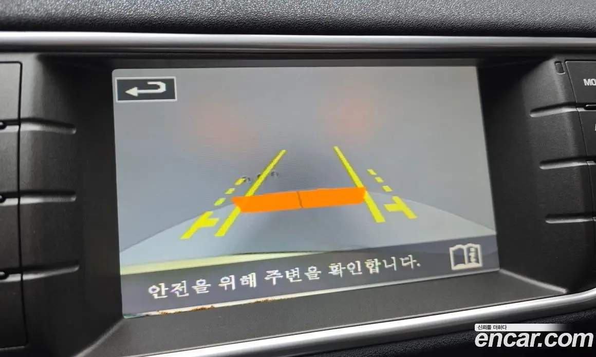 Land Rover Range Rover Evoque 2014 2.2 автомат (гидро), фото 13