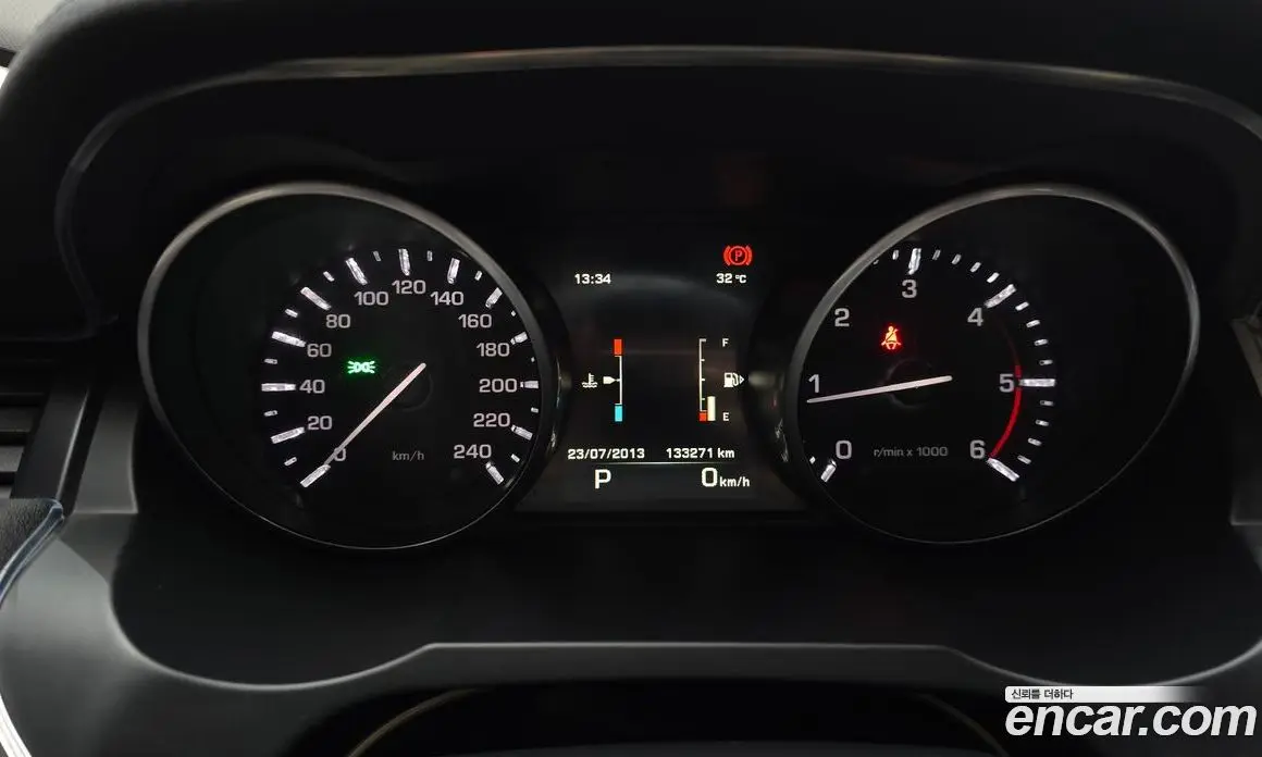 Land Rover Range Rover Evoque 2014 2.2 автомат (гидро), фото 6