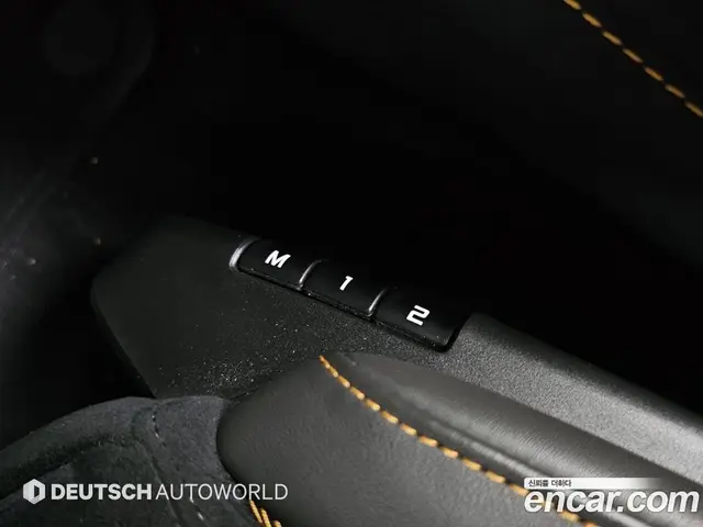 McLaren 720S 2020 4.0 автомат (гидро), миниатюра 12