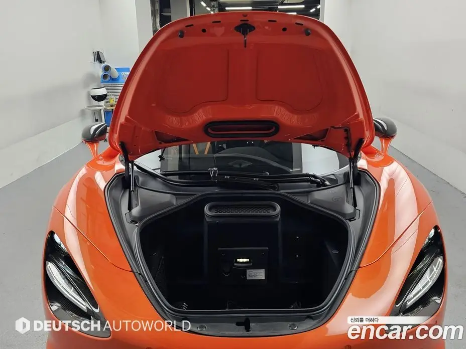 McLaren 720S 2020 4.0 автомат (гидро), фото 19