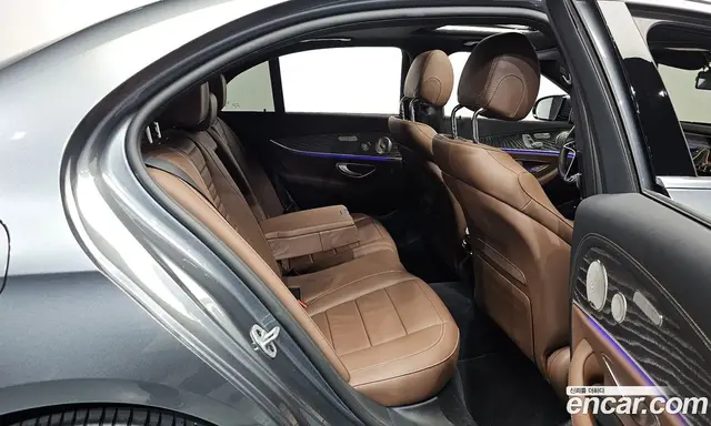 Mercedes-Benz E-Class 2022 2.0 автомат (гидро), миниатюра 11 Mercedes-Benz E-Class 2022 2.0 автомат (гидро), миниатюра 11