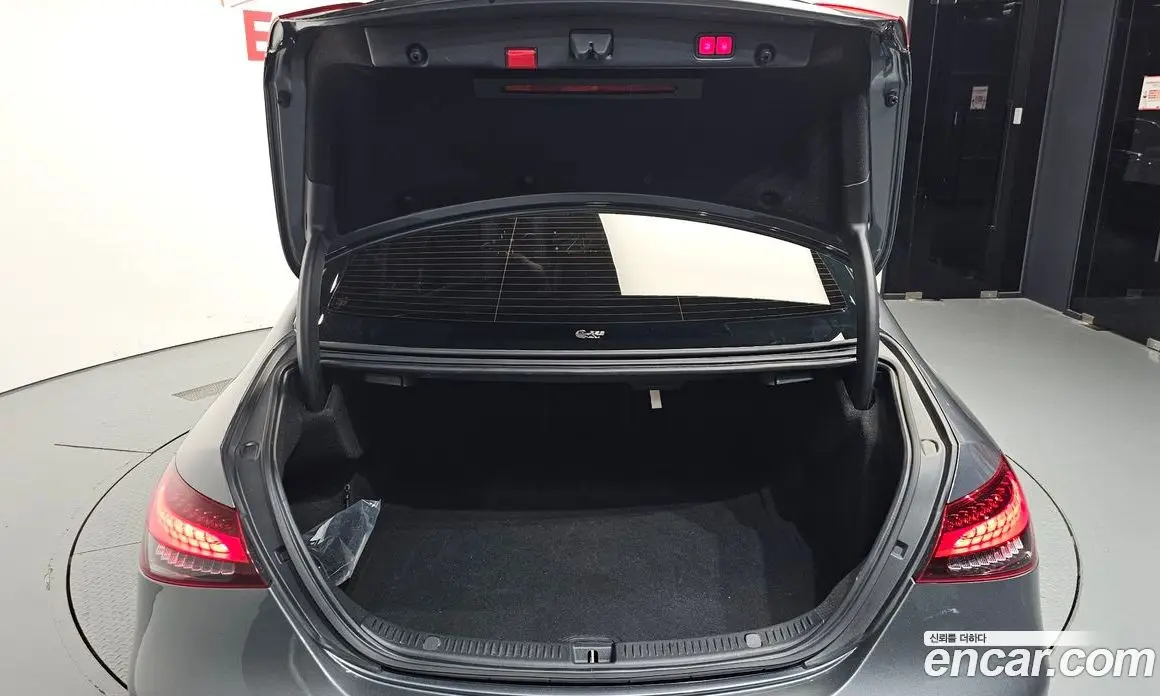 Mercedes-Benz E-Class 2022 2.0 автомат (гидро), фото 20 Mercedes-Benz E-Class 2022 2.0 автомат (гидро), фото 20