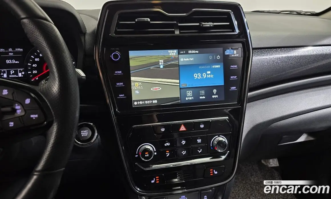 SsangYong TIBOLI 2019 1.5 автомат (гидро), фото 12 SsangYong TIBOLI 2019 1.5 автомат (гидро), фото 12