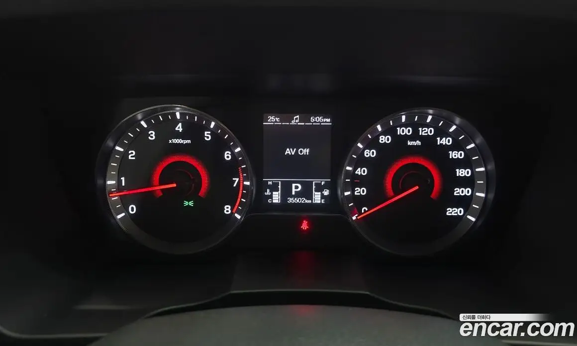 SsangYong TIBOLI 2019 1.5 автомат (гидро), фото 8 SsangYong TIBOLI 2019 1.5 автомат (гидро), фото 8