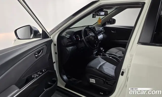 SsangYong TIBOLI 2019 1.5 автомат (гидро), миниатюра 10 SsangYong TIBOLI 2019 1.5 автомат (гидро), миниатюра 10