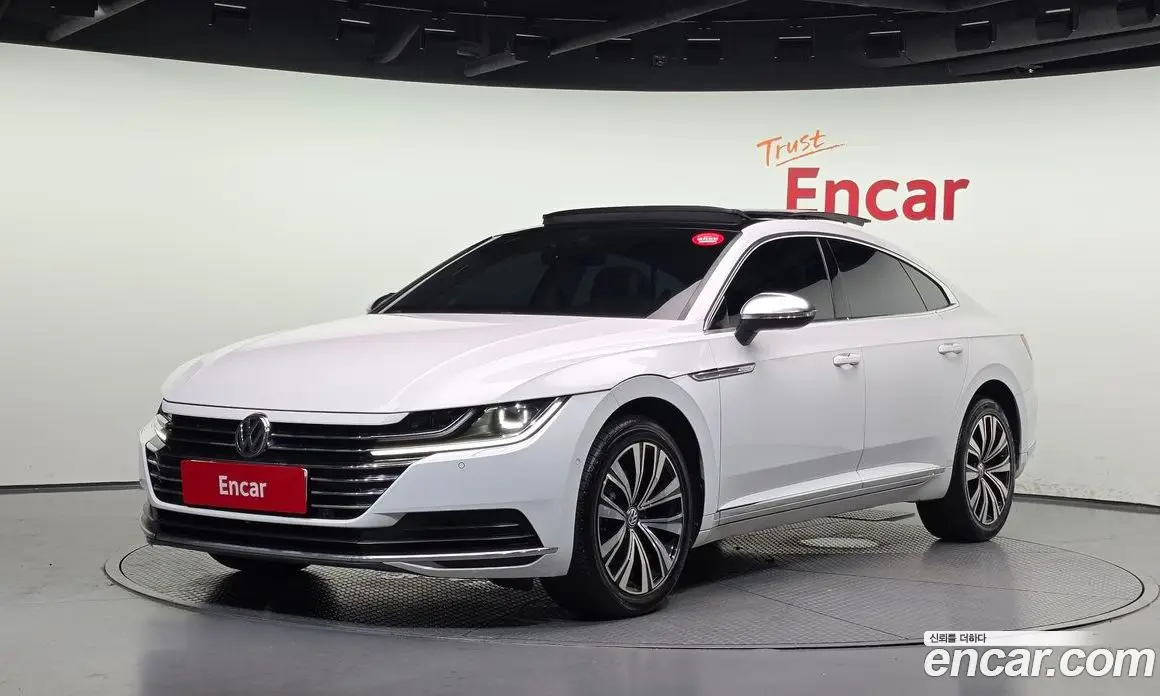 Volkswagen Arteon 2019 2.0 автомат (гидро), фото 1 Volkswagen Arteon 2019 2.0 автомат (гидро), фото 1
