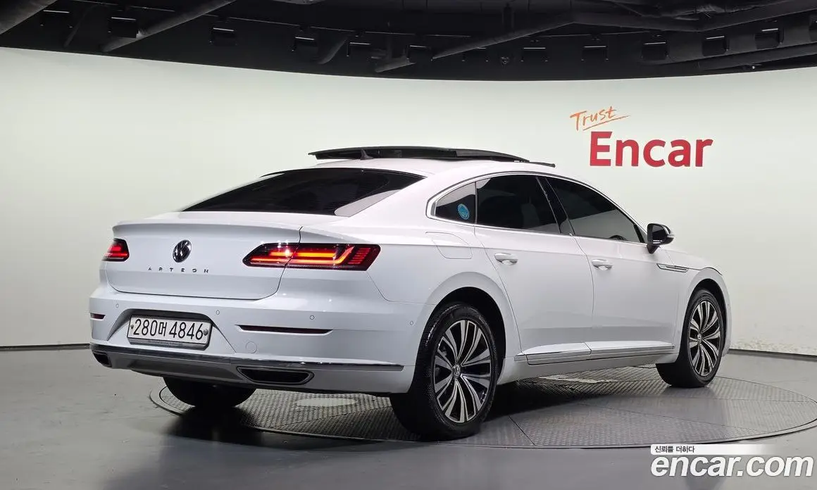 Volkswagen Arteon 2019 2.0 автомат (гидро), фото 2 Volkswagen Arteon 2019 2.0 автомат (гидро), фото 2