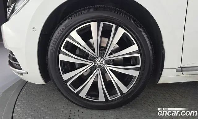 Volkswagen Arteon 2019 2.0 автомат (гидро), миниатюра 5 Volkswagen Arteon 2019 2.0 автомат (гидро), миниатюра 5