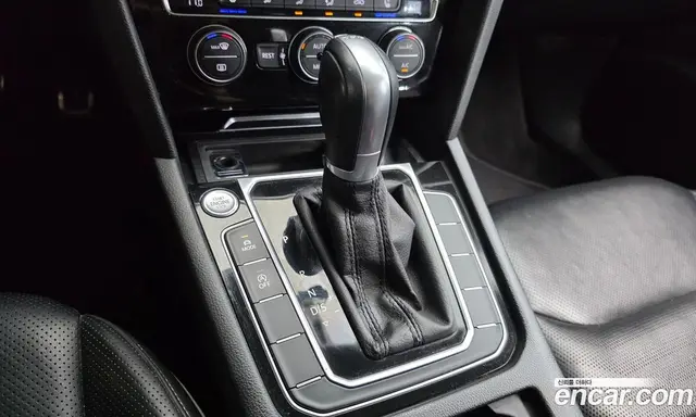 Volkswagen Arteon 2019 2.0 автомат (гидро), миниатюра 9 Volkswagen Arteon 2019 2.0 автомат (гидро), миниатюра 9