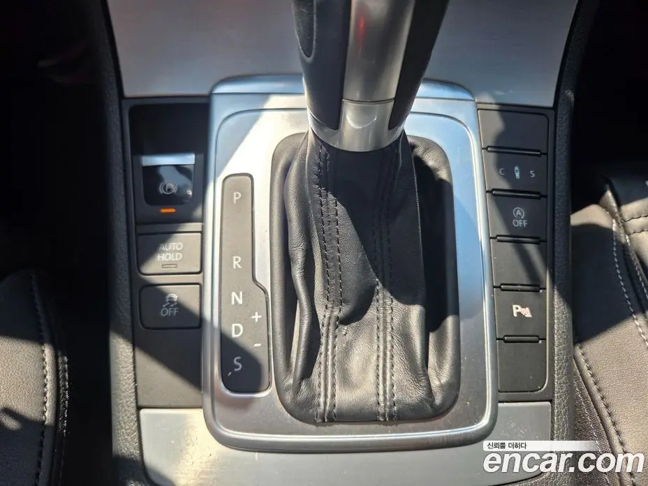 Volkswagen CC 2015 2.0 автомат (гидро), фото 12 Volkswagen CC 2015 2.0 автомат (гидро), фото 12
