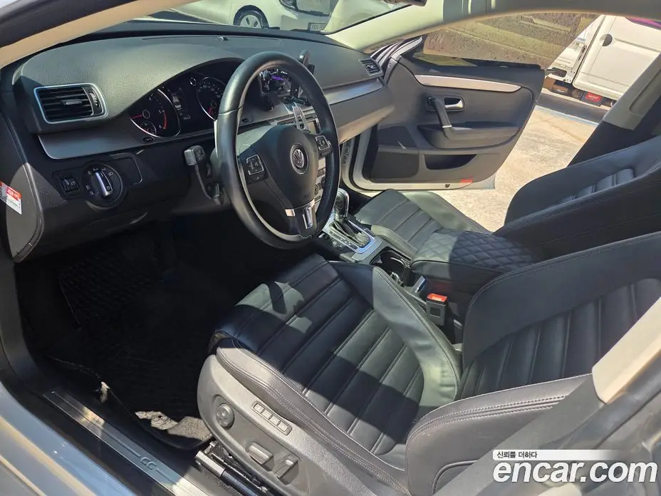 Volkswagen CC 2015 2.0 автомат (гидро), фото 9 Volkswagen CC 2015 2.0 автомат (гидро), фото 9
