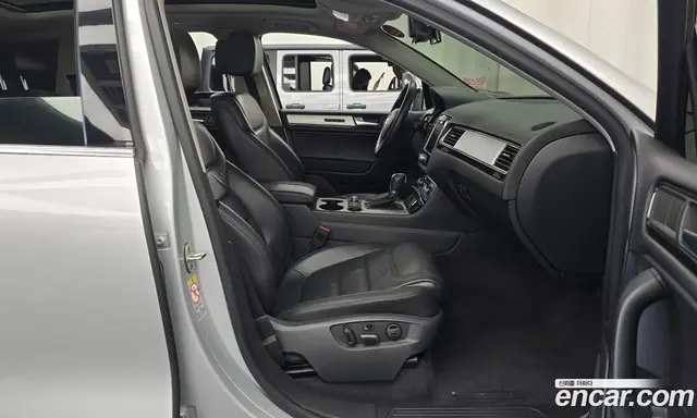 Volkswagen Touareg 2013 3.0 автомат (гидро), миниатюра 11