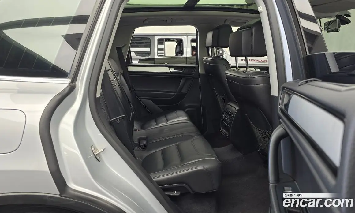 Volkswagen Touareg 2013 3.0 автомат (гидро), фото 12