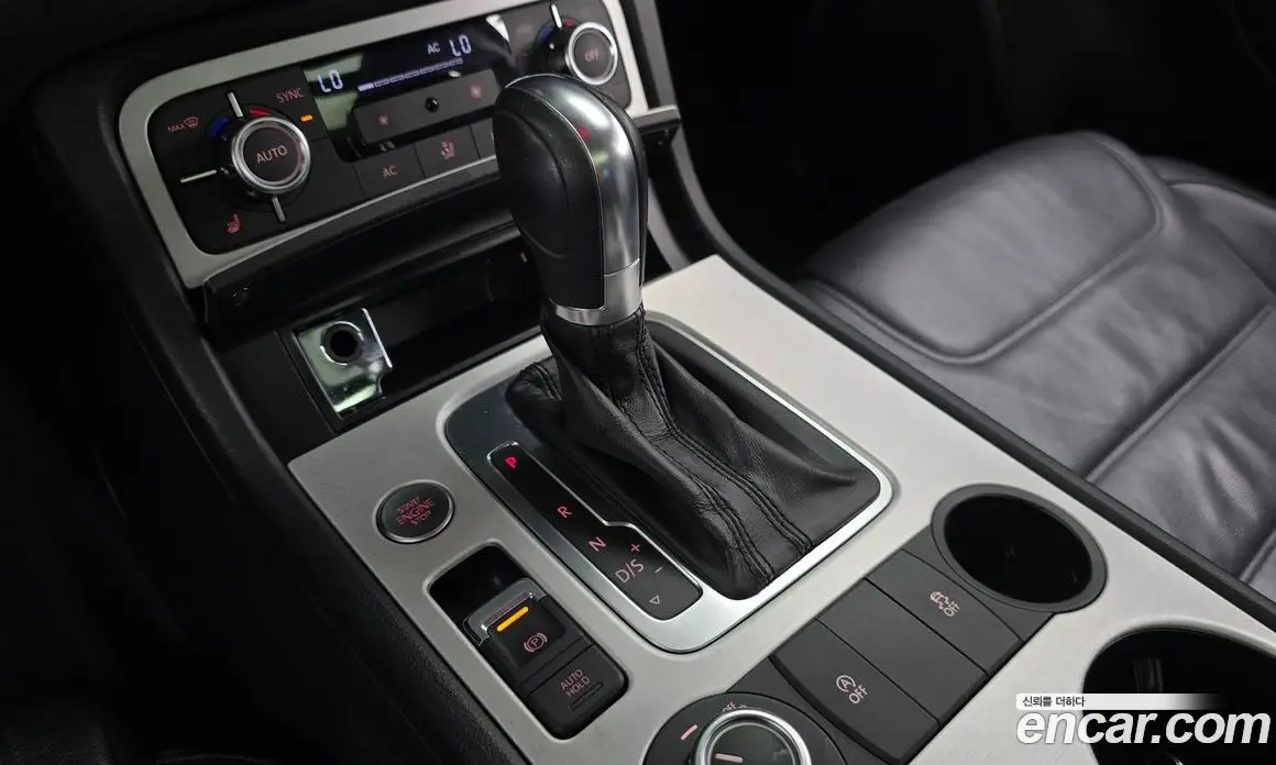 Volkswagen Touareg 2013 3.0 автомат (гидро), фото 9