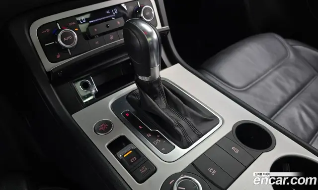 Volkswagen Touareg 2013 3.0 автомат (гидро), миниатюра 9