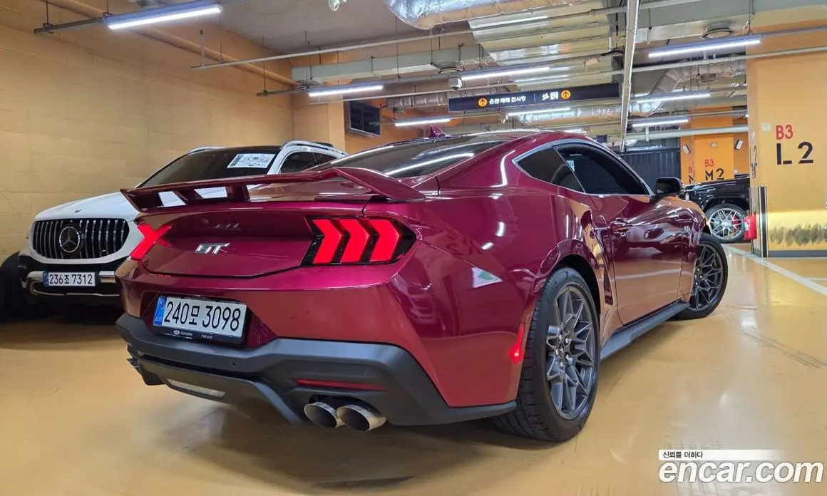 Ford Mustang 2025 5.0 автомат (гидро), фото 13