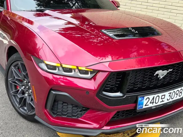 Ford Mustang 2025 5.0 автомат (гидро), миниатюра 6