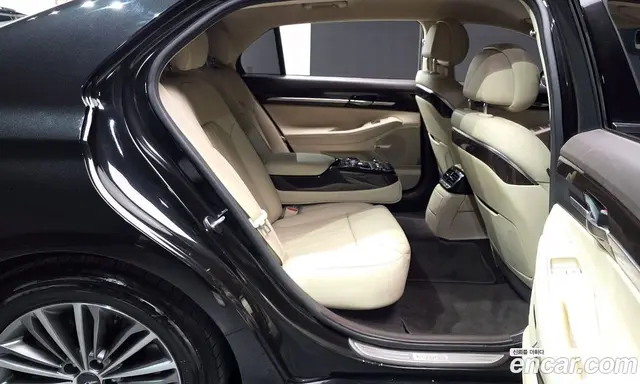 Genesis EQ900 2017 3.8 автомат (гидро), миниатюра 12