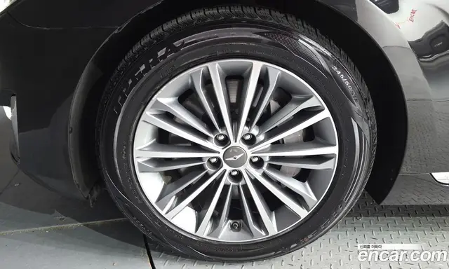 Genesis EQ900 2017 3.8 автомат (гидро), миниатюра 5 Genesis EQ900 2017 3.8 автомат (гидро), миниатюра 5
