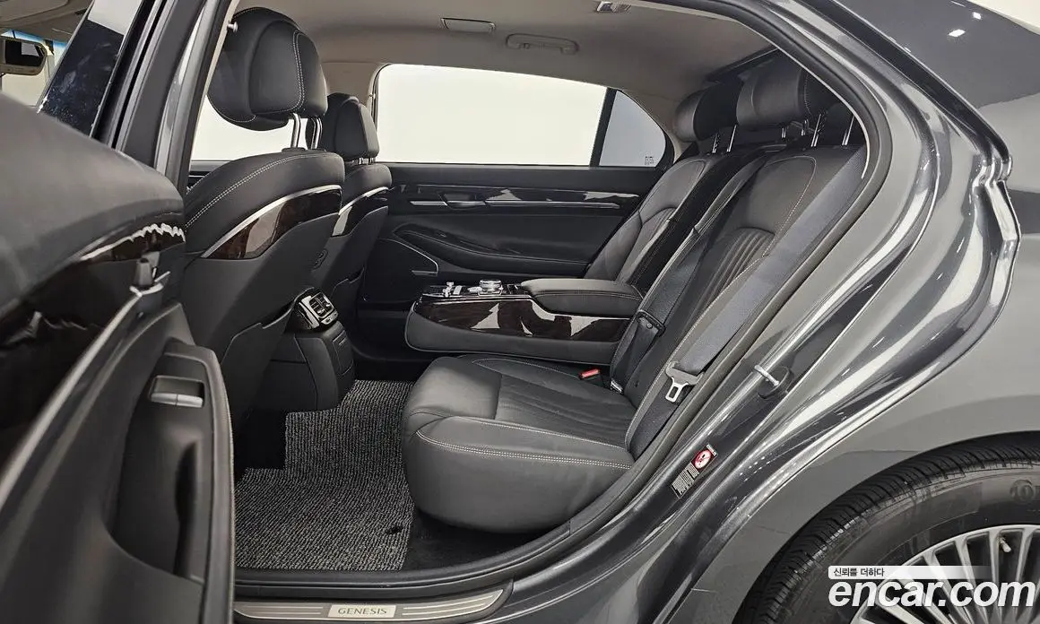 Genesis G90 2019 3.8 автомат (гидро), фото 12 Genesis G90 2019 3.8 автомат (гидро), фото 12