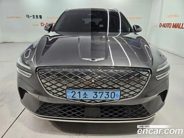 Genesis GV70, 2022, 128 729 км