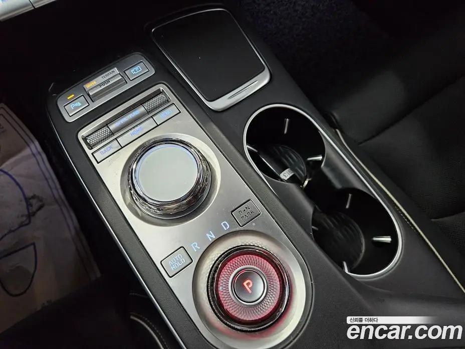 Genesis GV70 2022 0.1 автомат (гидро), фото 15 Genesis GV70 2022 0.1 автомат (гидро), фото 15