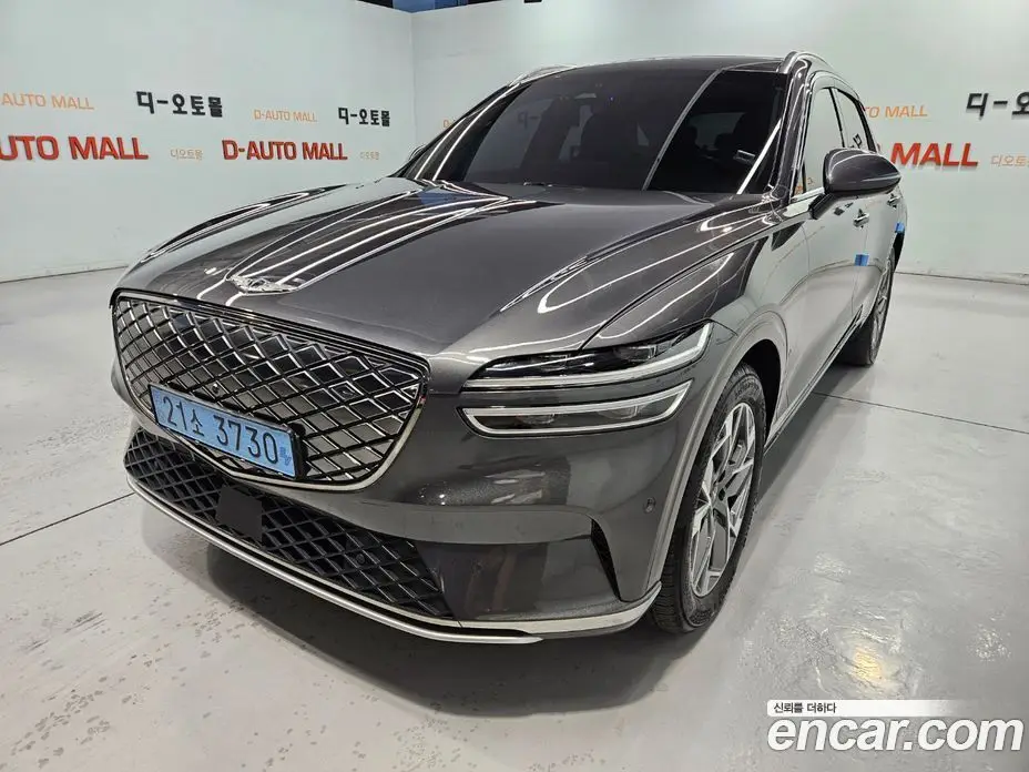 Genesis GV70 2022 0.1 автомат (гидро), фото 3 Genesis GV70 2022 0.1 автомат (гидро), фото 3