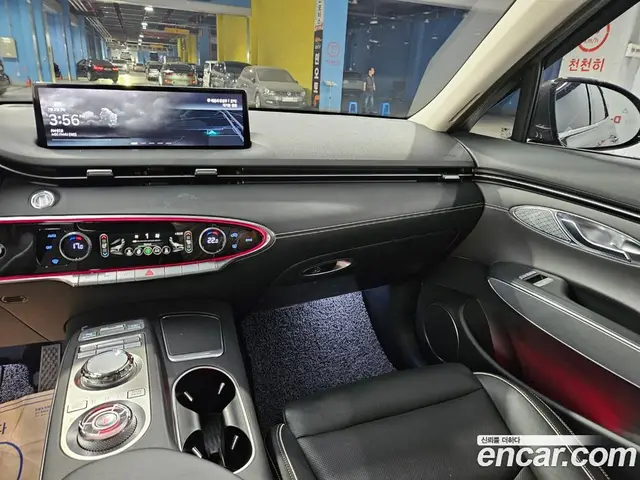 Genesis GV70 2022 0.1 автомат (гидро), миниатюра 8 Genesis GV70 2022 0.1 автомат (гидро), миниатюра 8