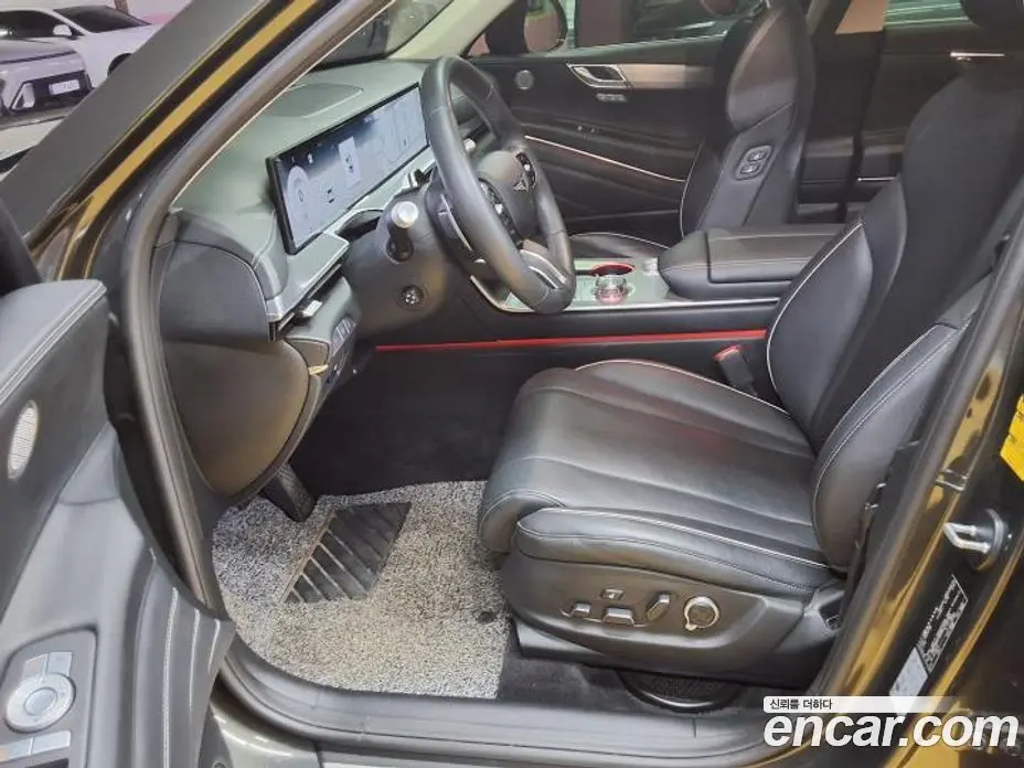 Genesis GV80 2024 2.5 автомат (гидро), фото 5 Genesis GV80 2024 2.5 автомат (гидро), фото 5