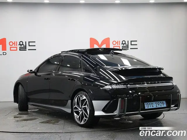 Hyundai Ioniq 6 2025 1.0 автомат (гидро), миниатюра 3
