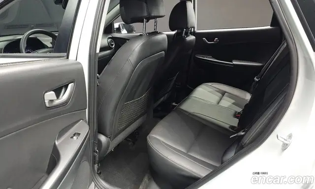 Hyundai Kona 2017 1.6 автомат (гидро), миниатюра 12