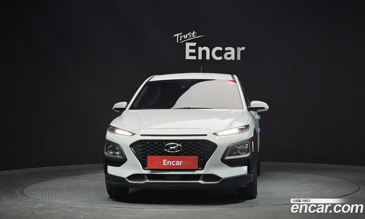 Hyundai Kona 2017 1.6 автомат (гидро), фото 3 Hyundai Kona 2017 1.6 автомат (гидро), фото 3