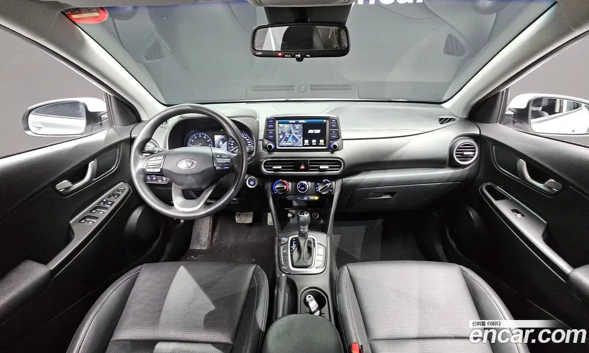 Hyundai Kona 2017 1.6 автомат (гидро), фото 7 Hyundai Kona 2017 1.6 автомат (гидро), фото 7