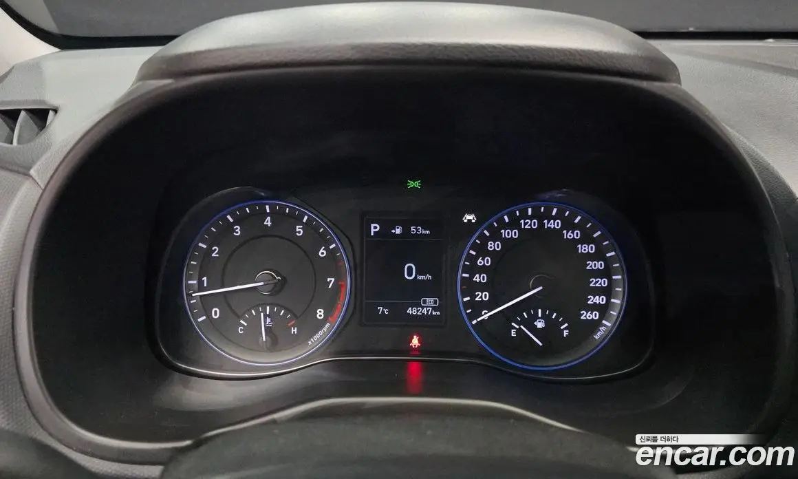 Hyundai Kona 2017 1.6 автомат (гидро), фото 8 Hyundai Kona 2017 1.6 автомат (гидро), фото 8