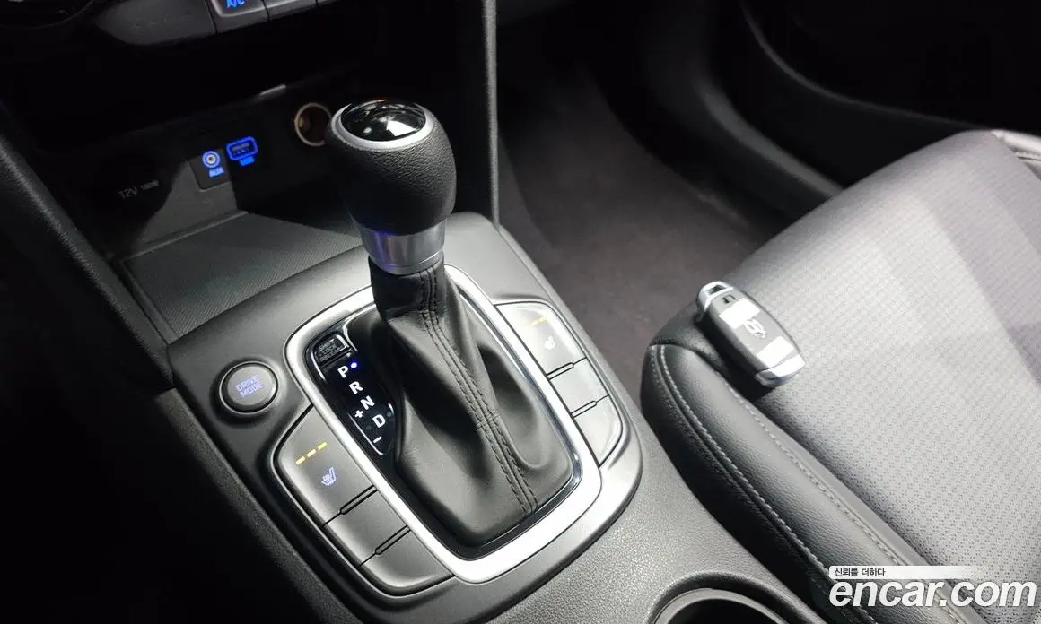 Hyundai Kona 2017 1.6 автомат (гидро), фото 9 Hyundai Kona 2017 1.6 автомат (гидро), фото 9