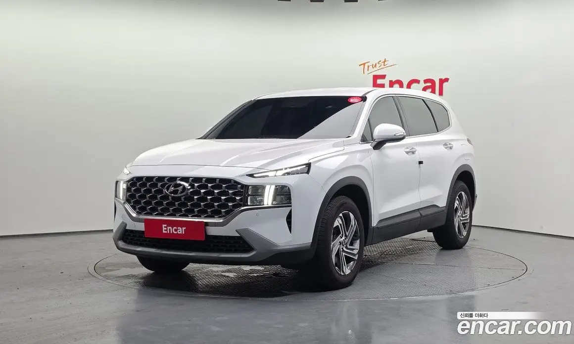 Hyundai Santa Fe 2023 2.2 автомат (гидро), фото 1 Hyundai Santa Fe 2023 2.2 автомат (гидро), фото 1