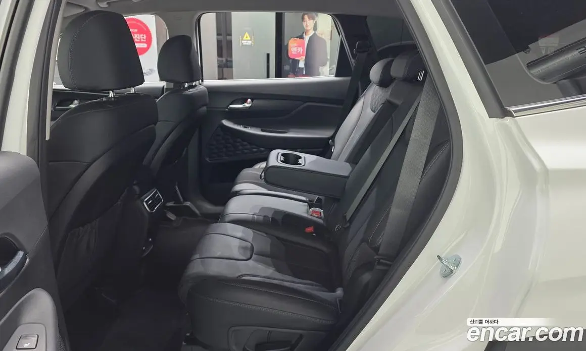 Hyundai Santa Fe 2023 2.2 автомат (гидро), фото 12 Hyundai Santa Fe 2023 2.2 автомат (гидро), фото 12