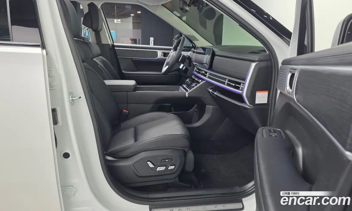 Hyundai Santa Fe 2024 1.6 автомат (гидро), фото 11