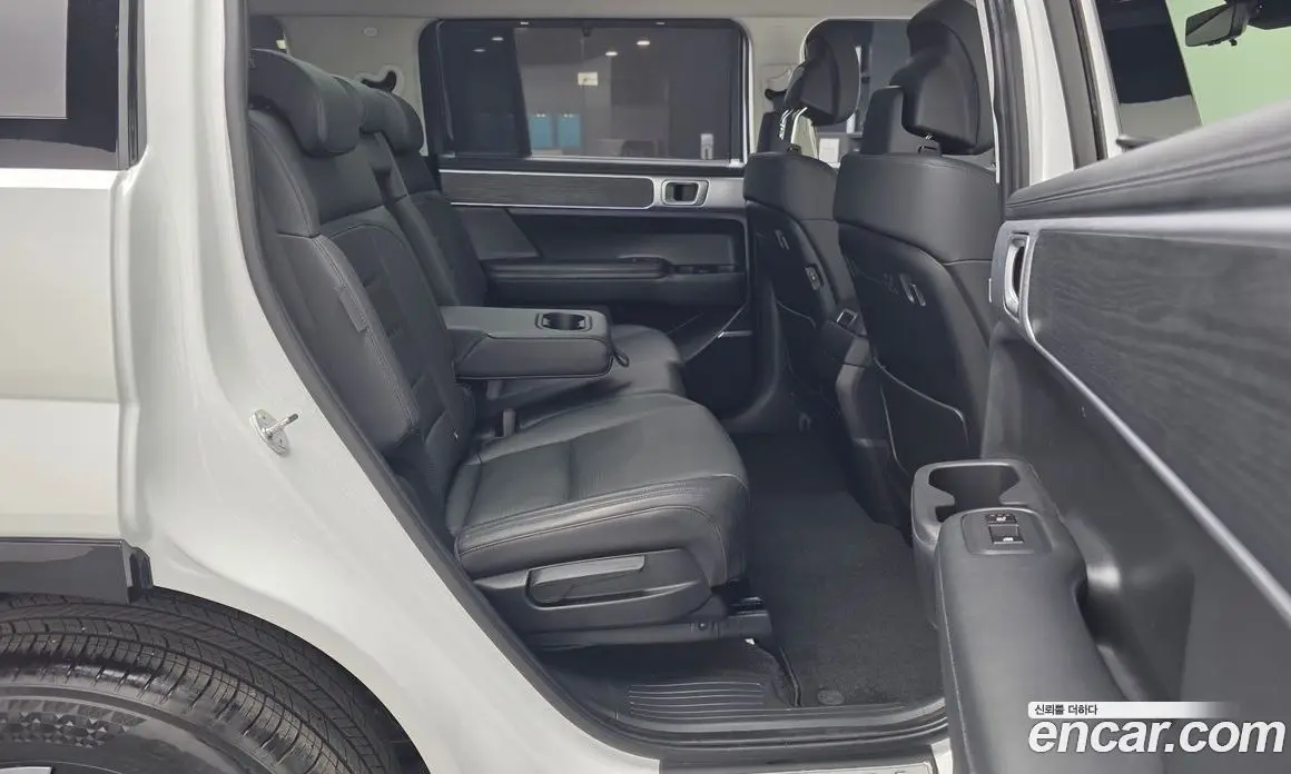 Hyundai Santa Fe 2024 1.6 автомат (гидро), фото 12