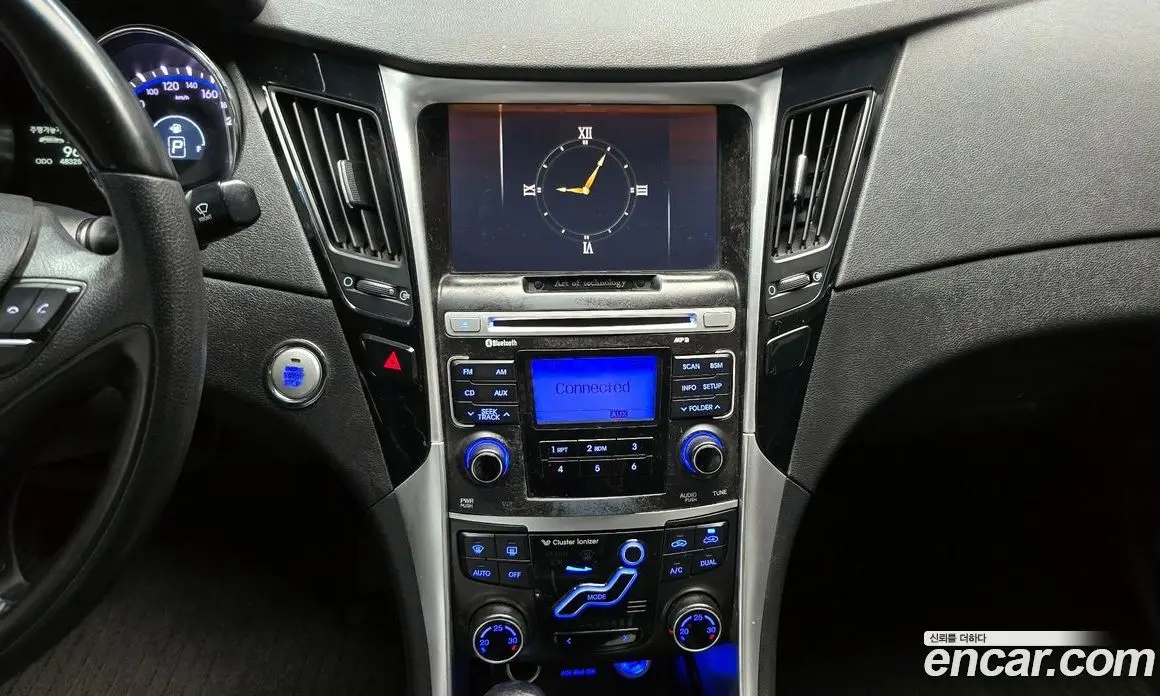 Hyundai Sonata 2010 2.0 автомат (гидро), фото 16