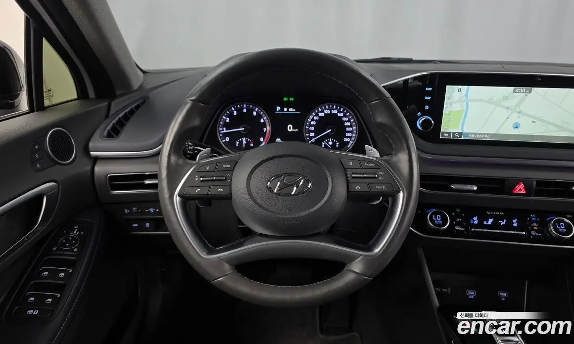 Hyundai Sonata 2021 2.0 автомат (гидро), фото 13